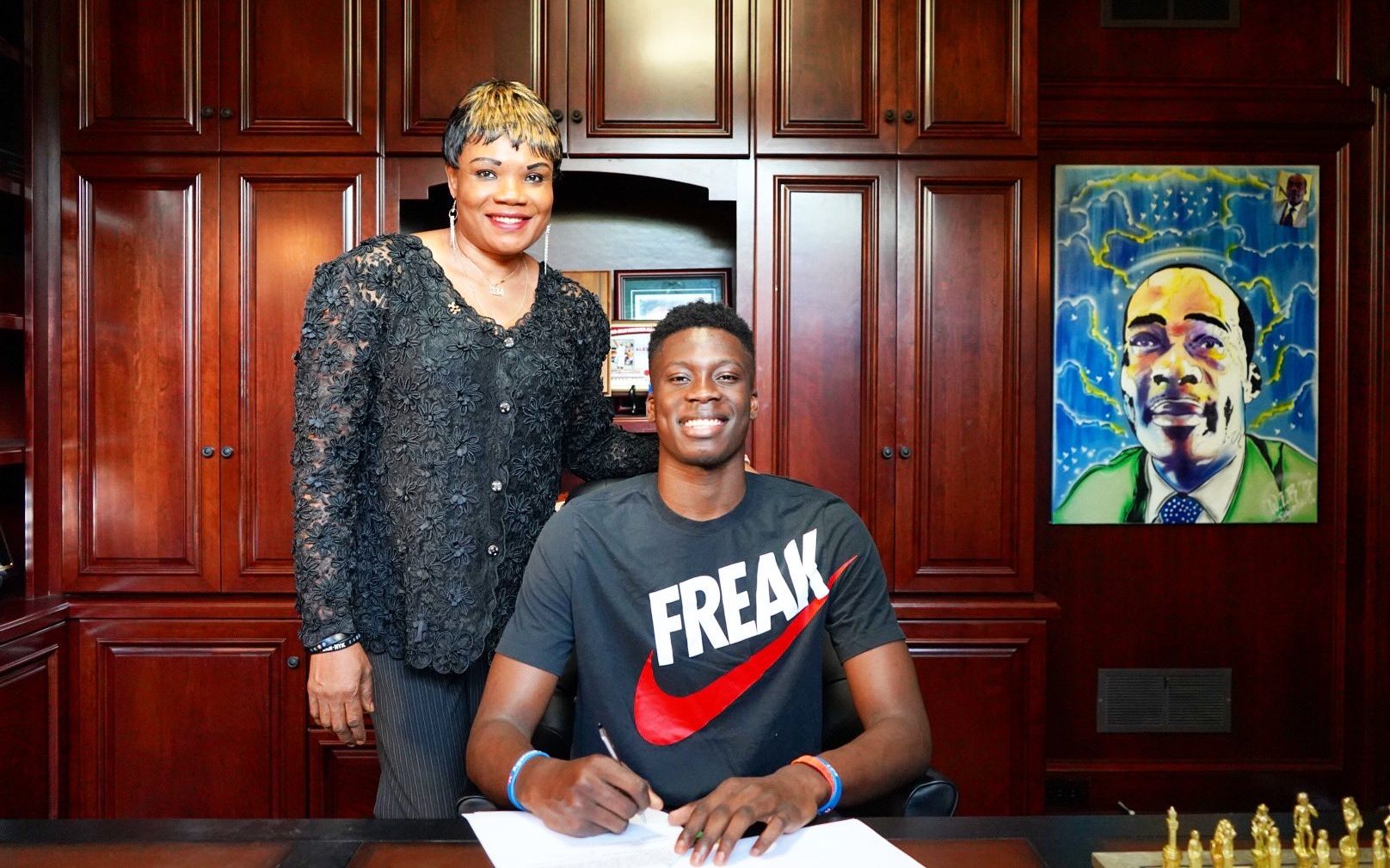 巴黎在角球 巴黎在角球